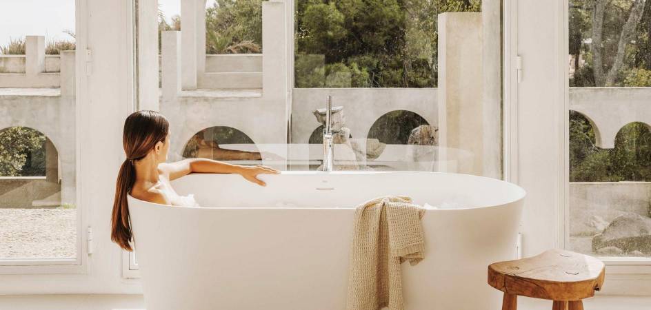 Spa experience with Roca bathtub